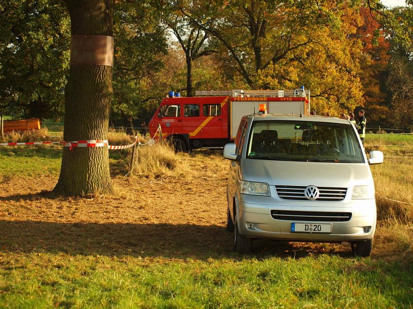 Kleinflugzeug abgestuerzt Sankt Augustin Meindorf P104.JPG